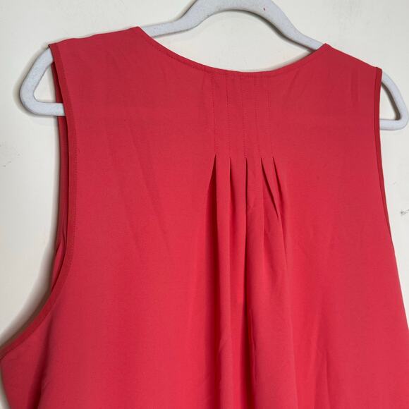 41 Hawthorn V-Neck Sleeveless Top Red NWT Plus Size 2X Blouse - Picture 6 of 8